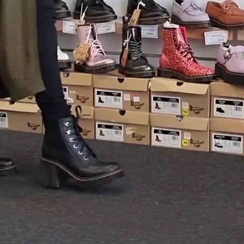 Dr Martens Jesy Sendal 6 Tie Flared Heel Boots